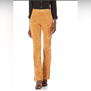 [BLANKNYC] Womens Patch Pocket Mini Boot Cut Pant Jeans